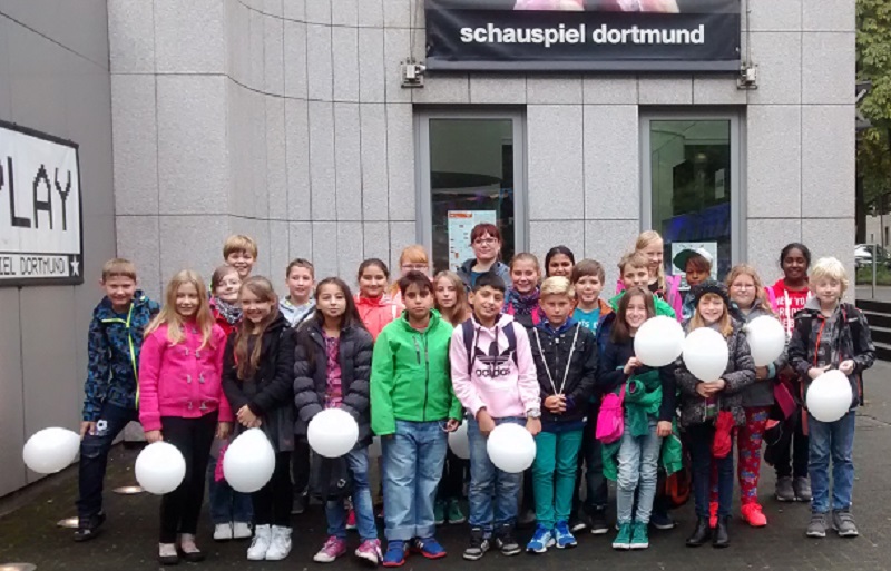 TheaterRealEröffnung2015_Thomas 2 homepage